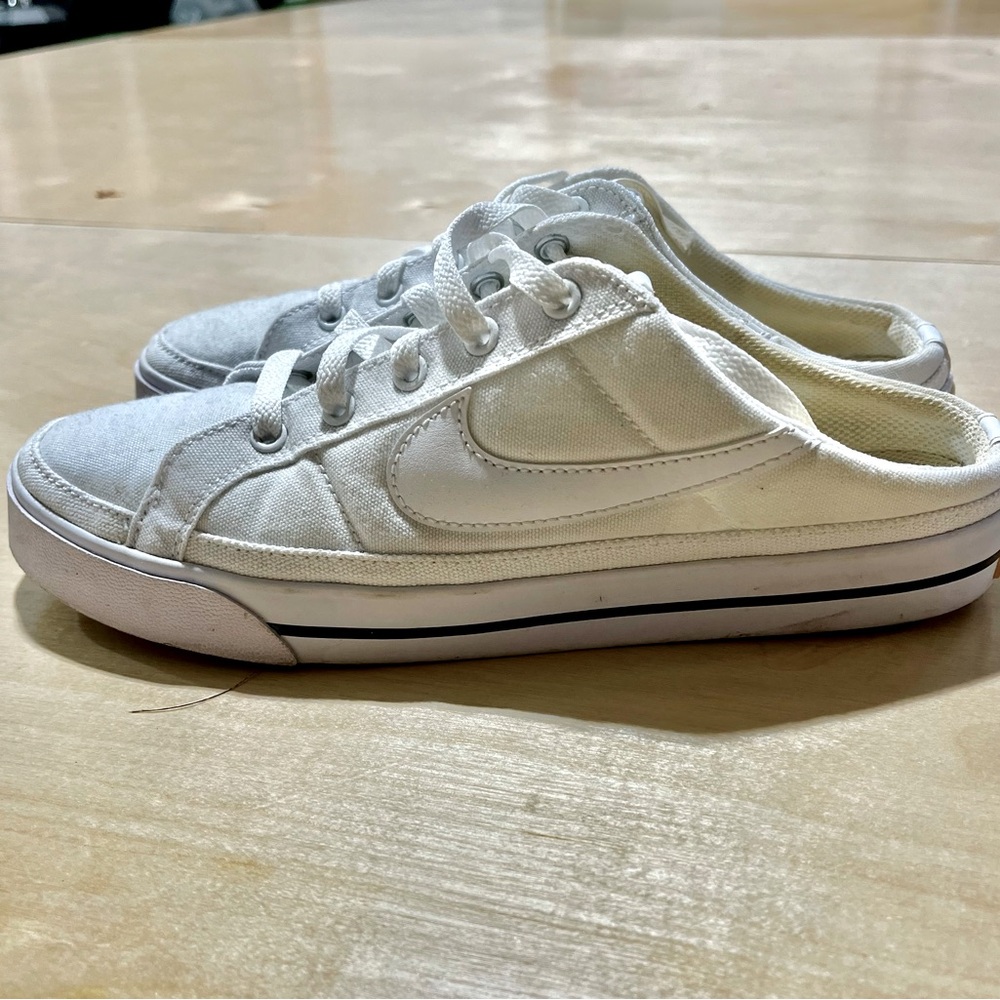 Nike Slip on Sneakers